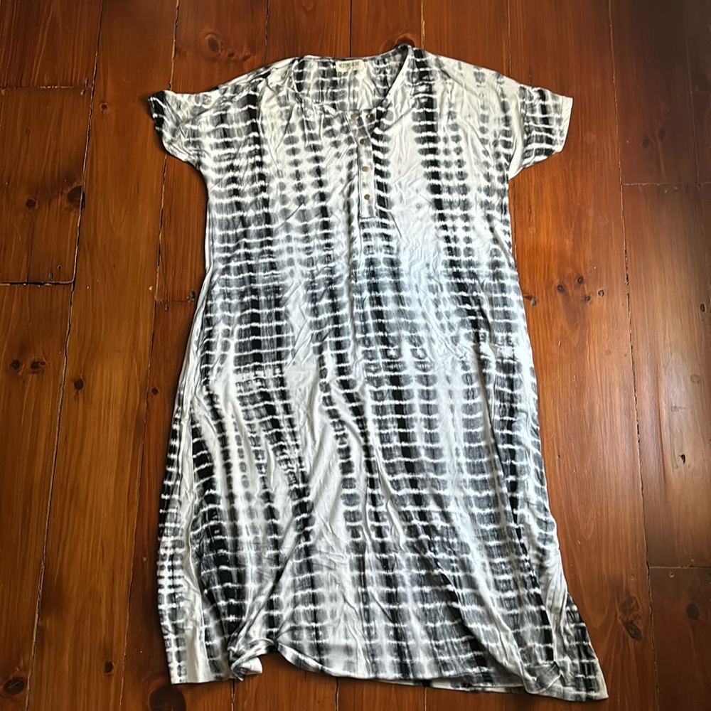 Nesting Olive maternity/ nursing house dress